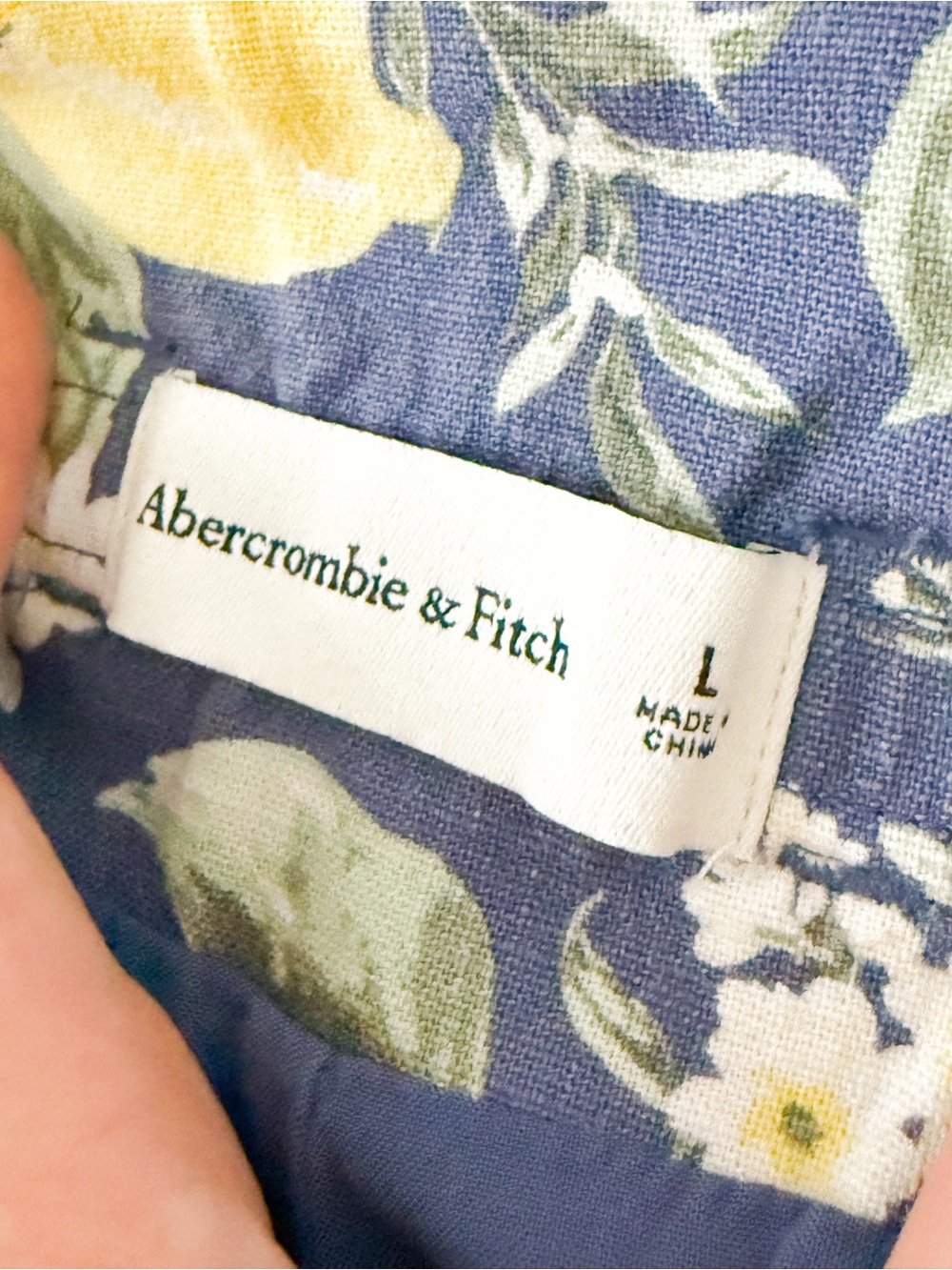 Abercrombie & Fitch Lemon Print Skort Size L - Picture 4 of 7
